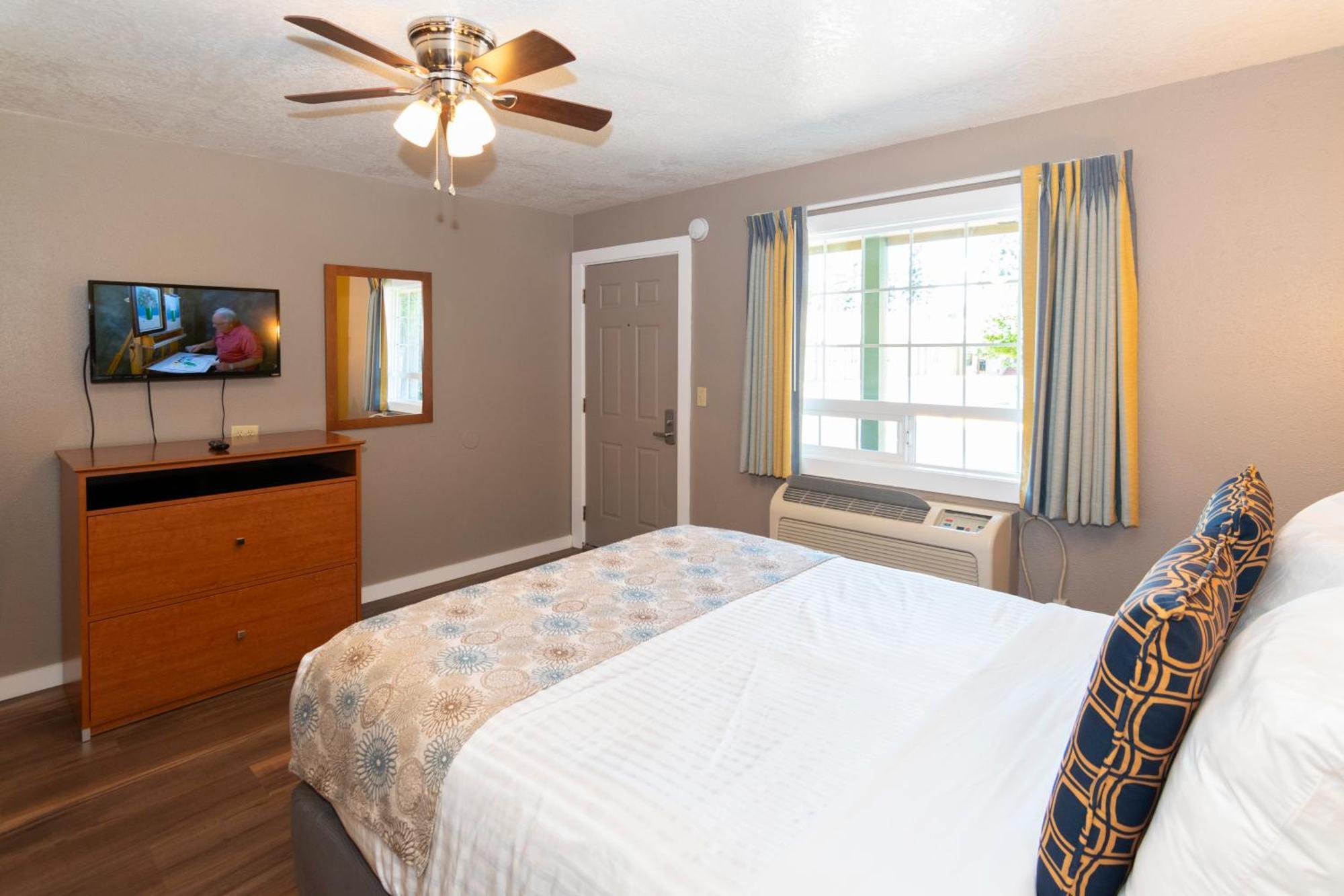 Nordic Inn And Suites Portland Buitenkant foto