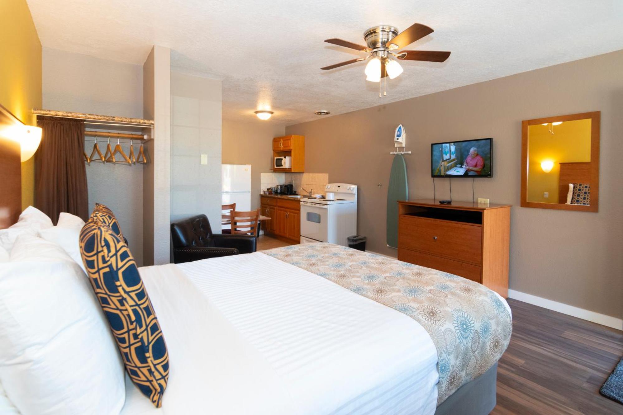 Nordic Inn And Suites Portland Buitenkant foto
