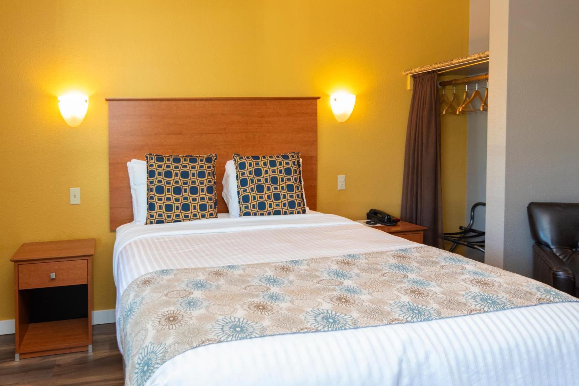 Nordic Inn And Suites Portland Buitenkant foto