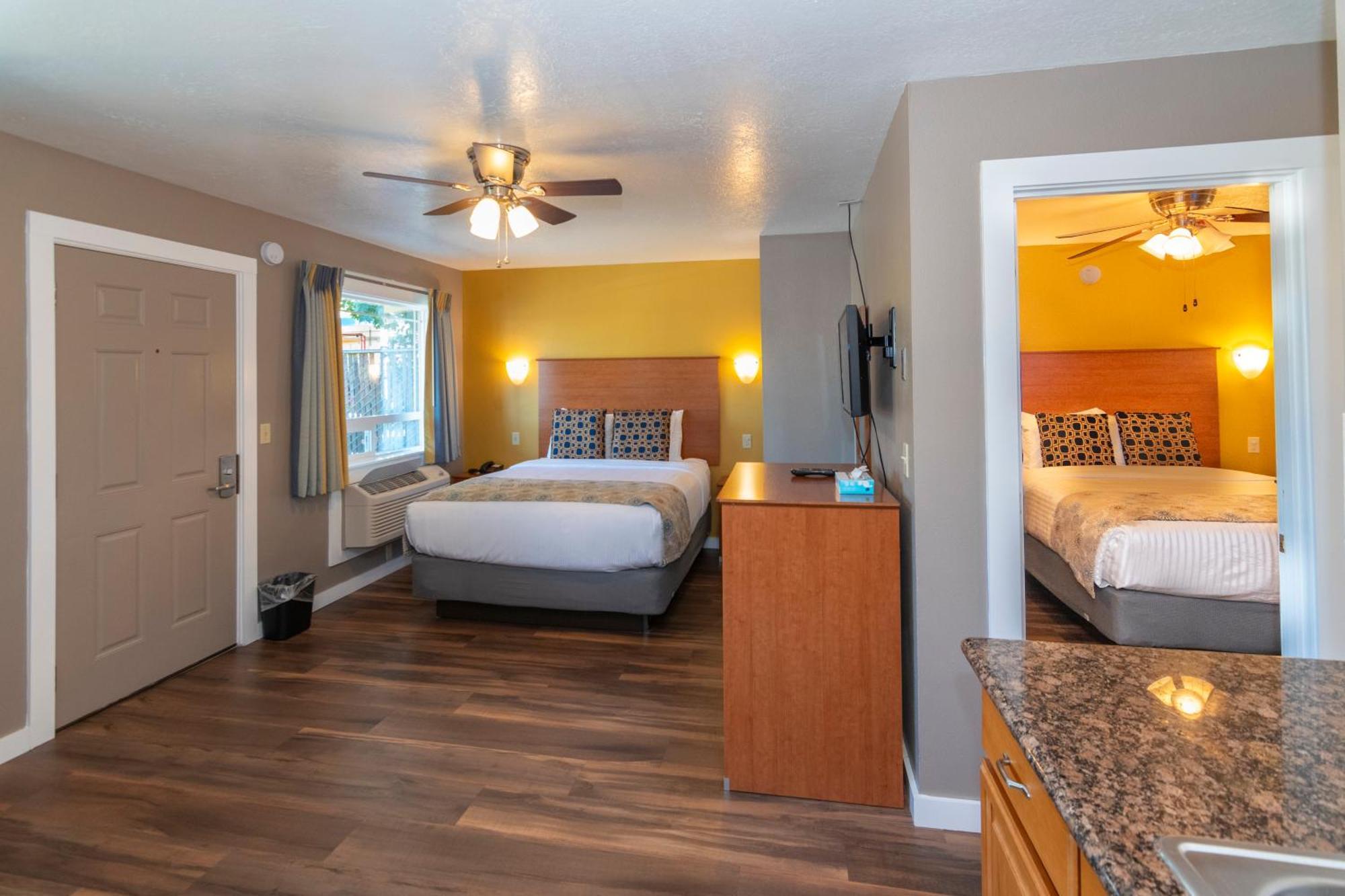 Nordic Inn And Suites Portland Buitenkant foto