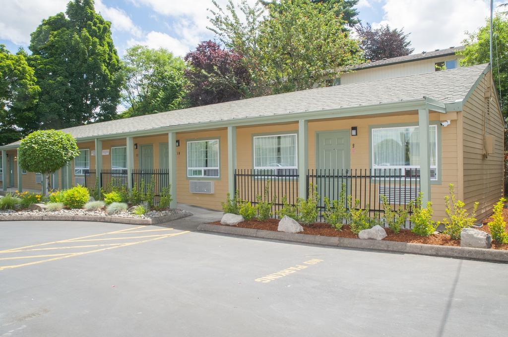 Nordic Inn And Suites Portland Buitenkant foto